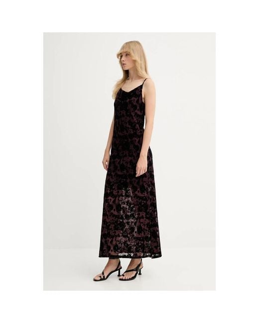 Maxi Dresses Gestuz de color Black