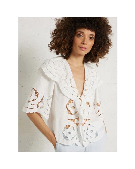 Berenice Carrie Top in het White