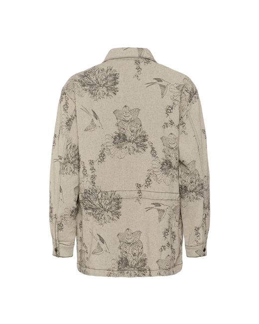 Cream Light Jassen in het Gray