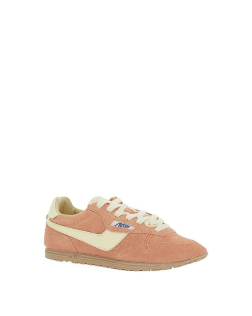 Autry Natural Rosa Wildleder-Sneakers Mit Logo