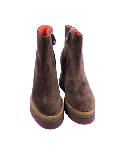 BELLE VIE Brown Heeled Boots