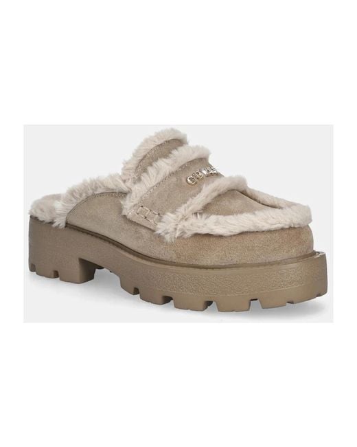 Mules di Guess in Gray