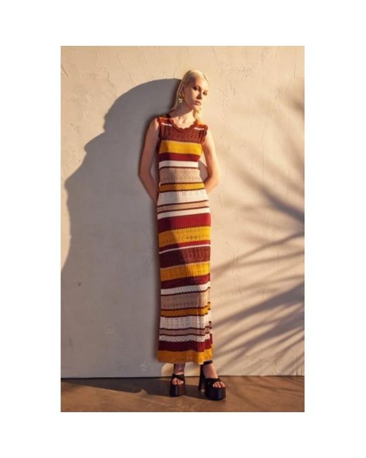 Maxi Dresses Akep de color Metallic