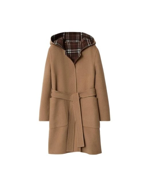 Burberry Brown Kapuzen-Wickelmantel Kamel Stil
