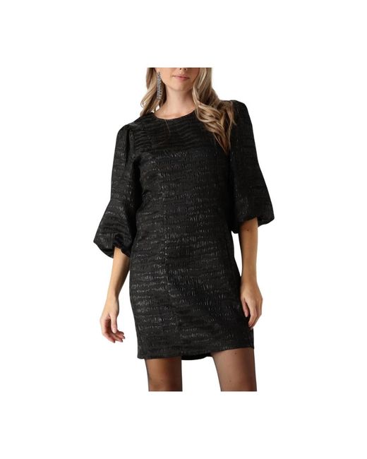 Minus Kleedjes ,Zwart ,Polyester Elegante Zwarte Korte Jurk in het Black