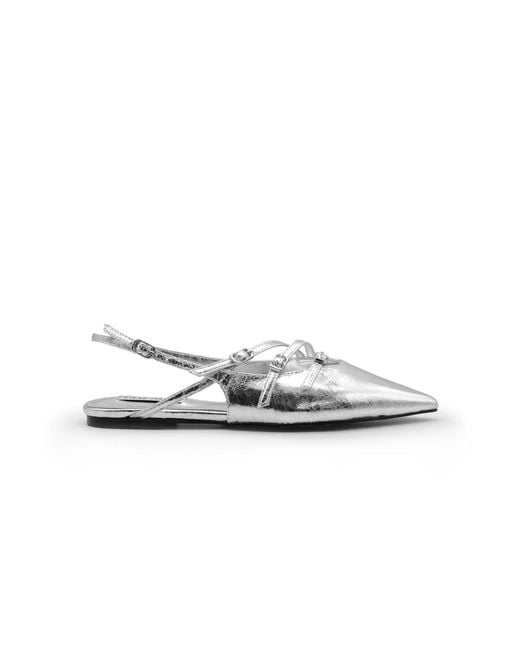 Steve Madden White Ballerinas