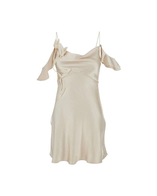 Party Dresses di Self-Portrait in Natural