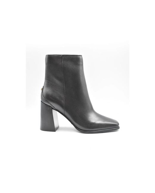 Heeled Boots di Guess in Gray