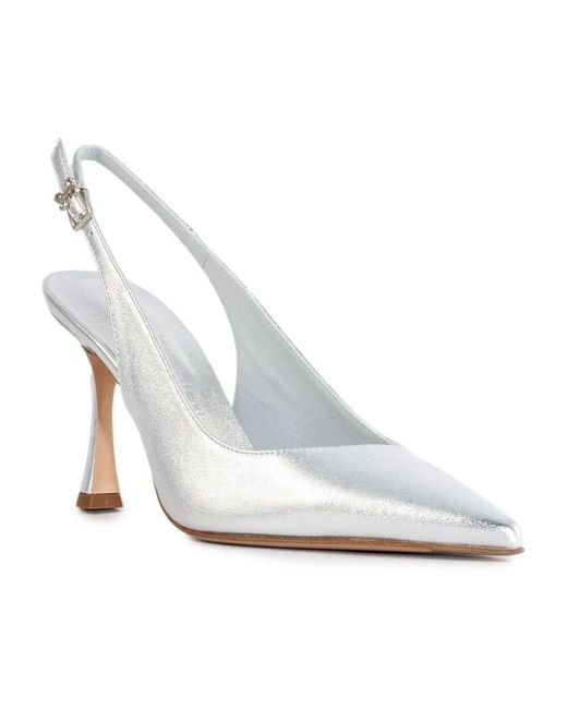 Pumps di Sergio Levantesi in White
