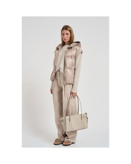 Peserico Jassen Dons Gilet Met Capuchon in het Brown