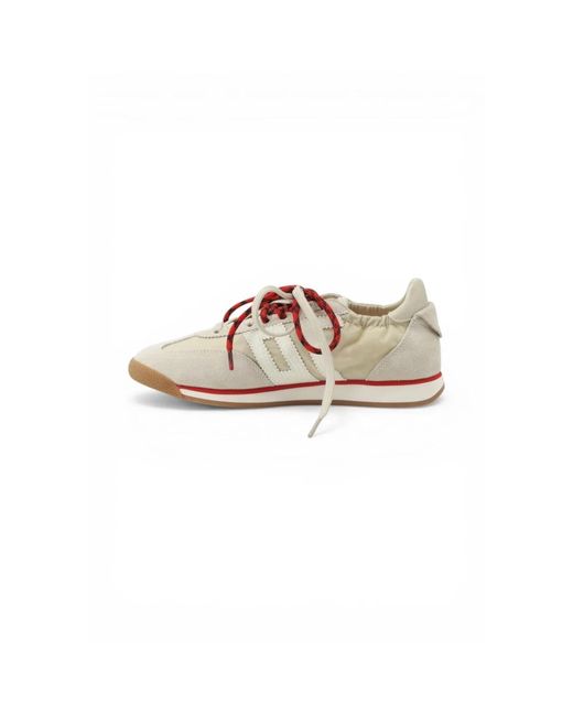 Back70 White Rocket A26-102 Sneaker