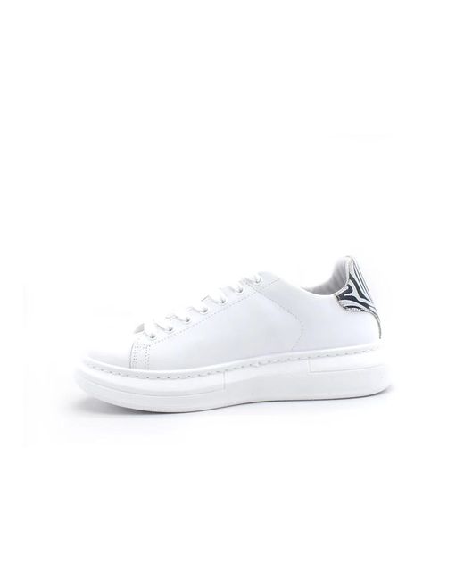 2 Star White Princess Sneaker
