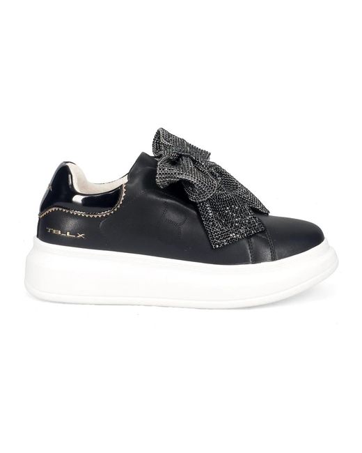 Tosca Blu Black Sneakers