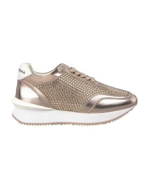Alma En Pena. Sneakers in het Gray