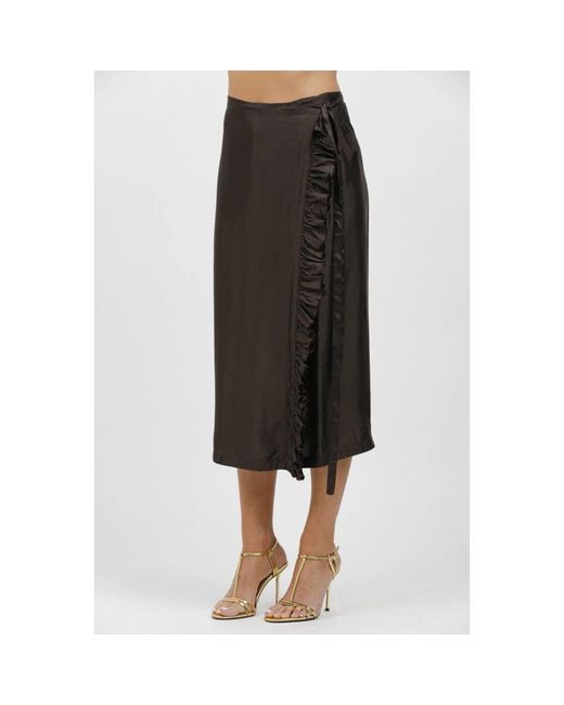 Midi Skirts di Aspesi in Black