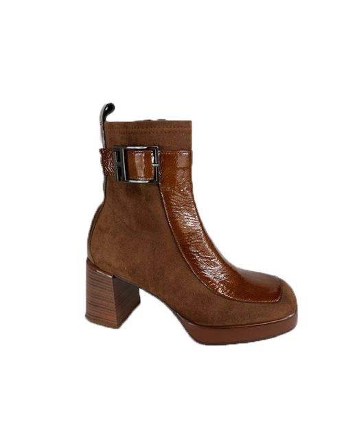 Heeled Boots di Hispanitas in Brown