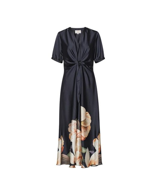 Karmamia Kleedjes ,Zwart ,Zwarte Bloem Maxi Jurk Met Knoopdetail in het Blue