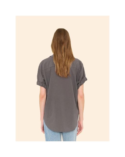 Xirena Shirts in het Gray