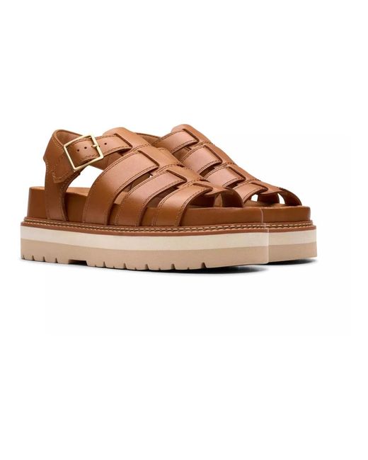 Flat Sandals di Clarks in Brown
