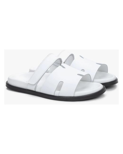 ESTRO White Sliders