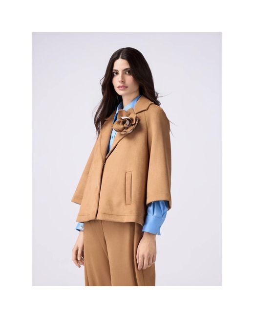 Single-Breasted Coats Oltre en coloris Brown