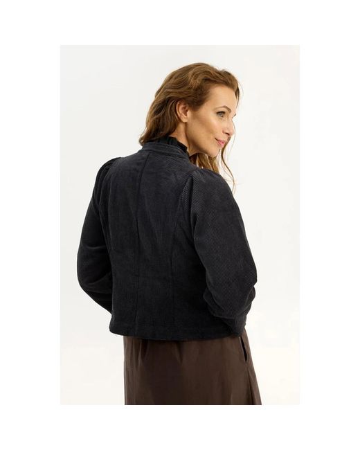 Light Jackets iN FRONT de color Black
