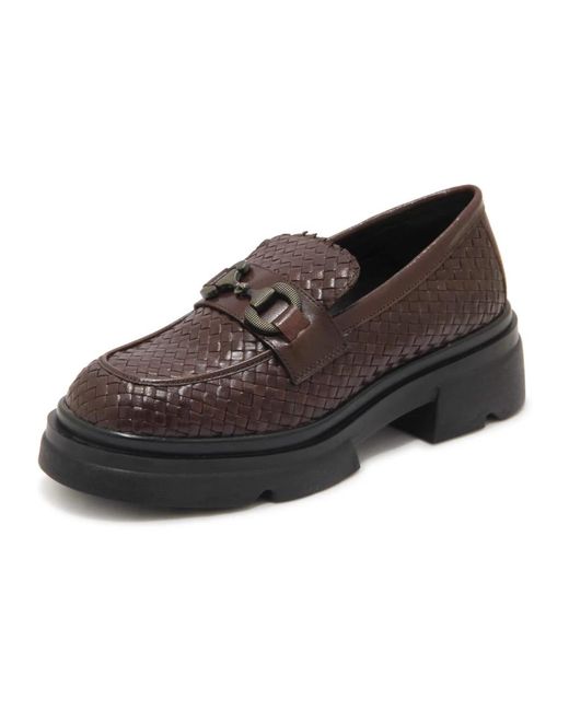 Emanuélle Vee Loafers in het Brown