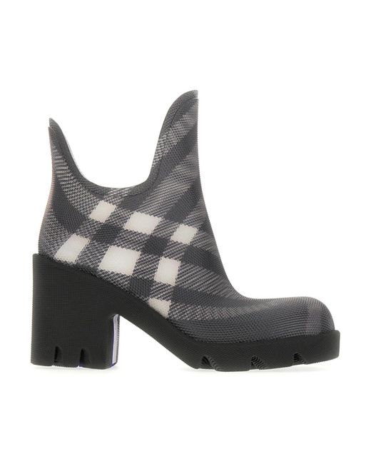 Burberry Brown Wellies