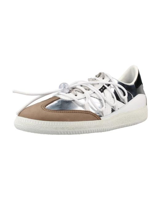 Munich Barru Studio 04 in het White
