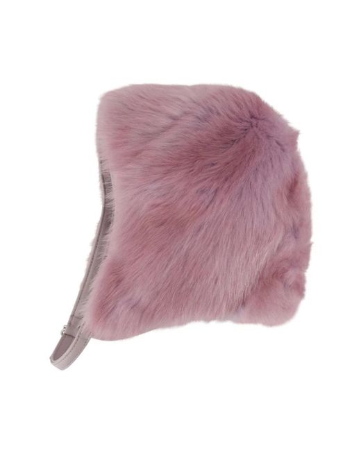 Acne Pet in het Purple