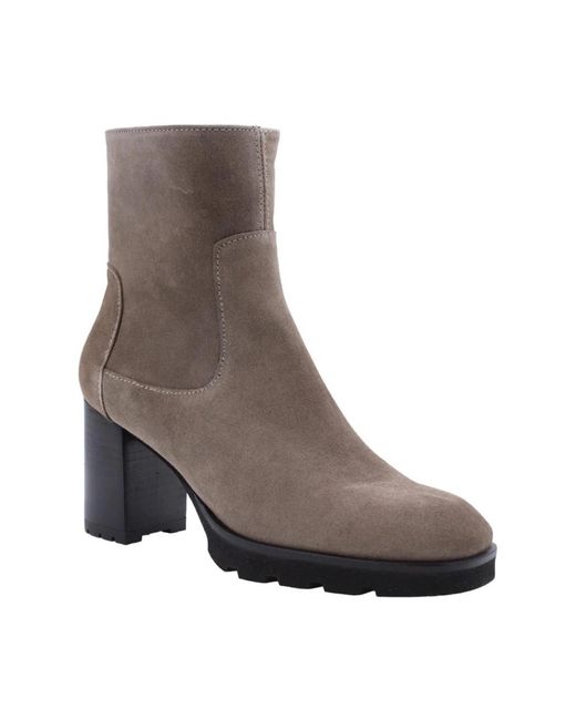 CTWLK Brown Heeled Boots