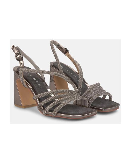 Alma En Pena. Metallic High Heel Sandals