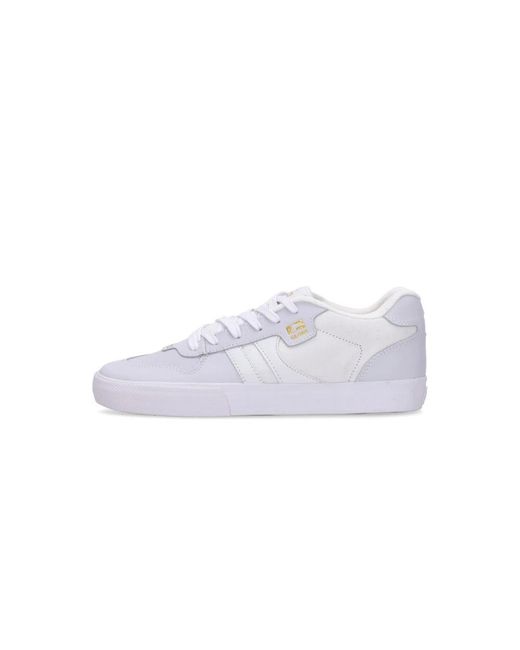 Globe Schoenen ,Wit ,Suède Wit/Goud Skate Schoenen Vulcanized Vetersluiting in het White voor heren