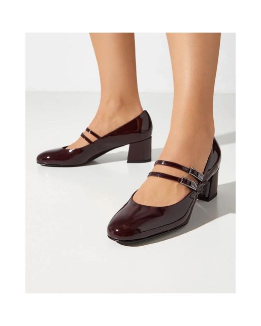 Le Silla Brown Pumps