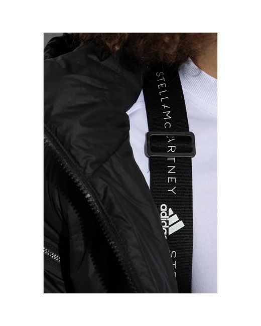 Adidas By Stella McCartney Black Isolierte steppjacke mit logo