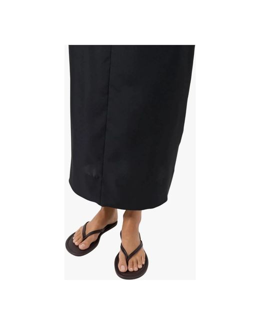 St. Agni Brown Flip Flops