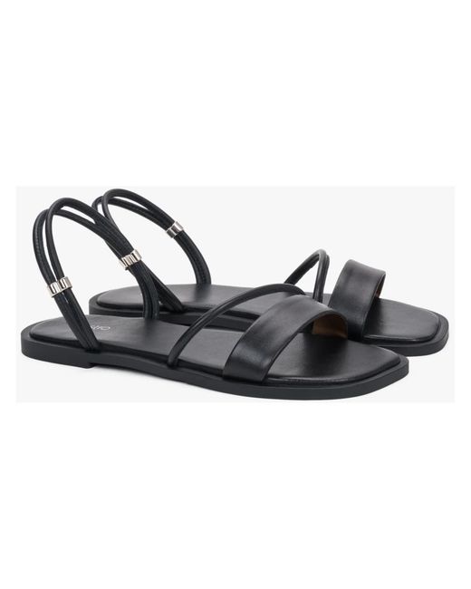 ESTRO Black Flat Sandals