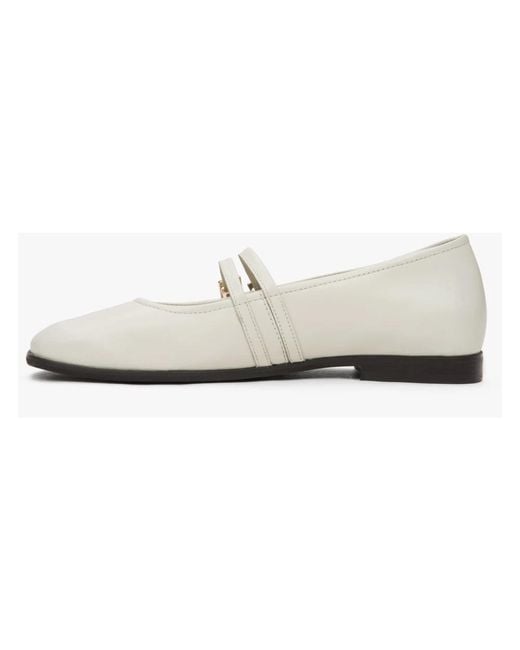 ESTRO White Ballerinas