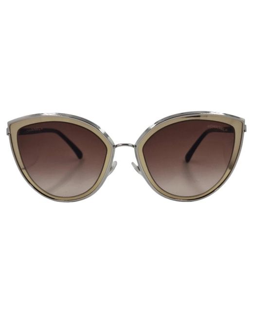 Sunglasses di Chanel in Brown