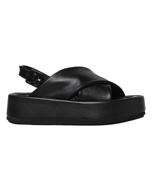 Flat Sandals di Paloma Barceló in Black