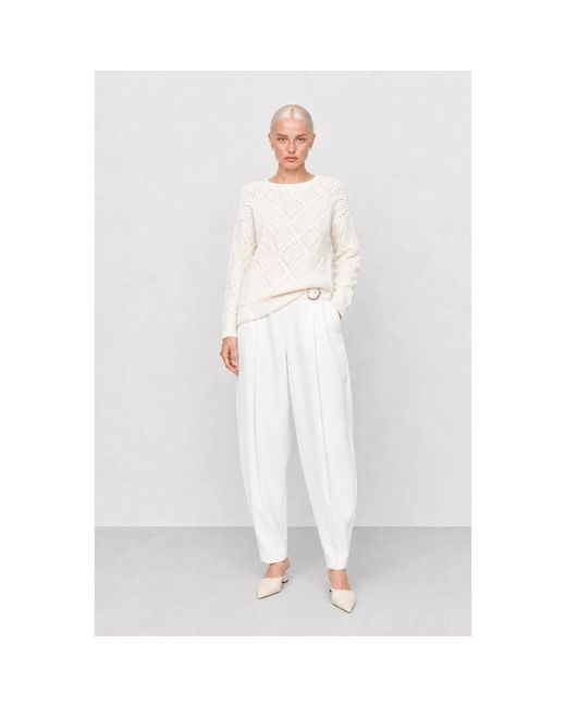 Kocca White Round-Neck Knitwear