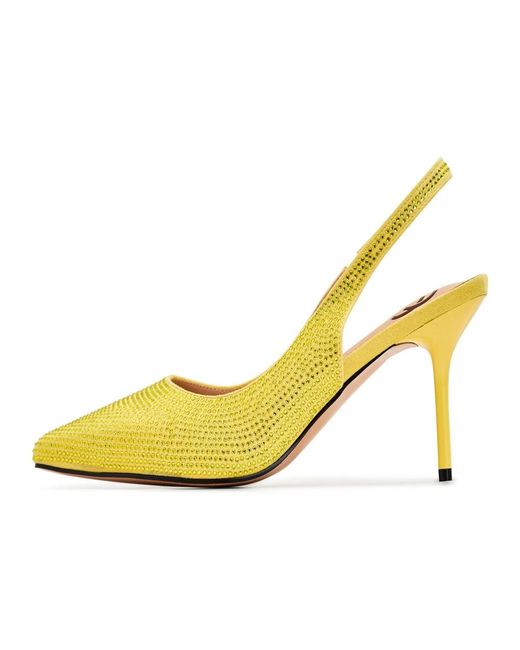 Pumps di CESARE GASPARI in Yellow