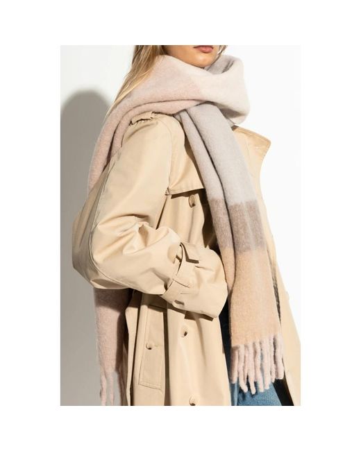 Winter Scarves di Ferragamo in Brown