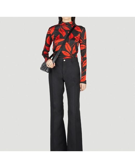 MERYLL ROGGE Red Turtlenecks