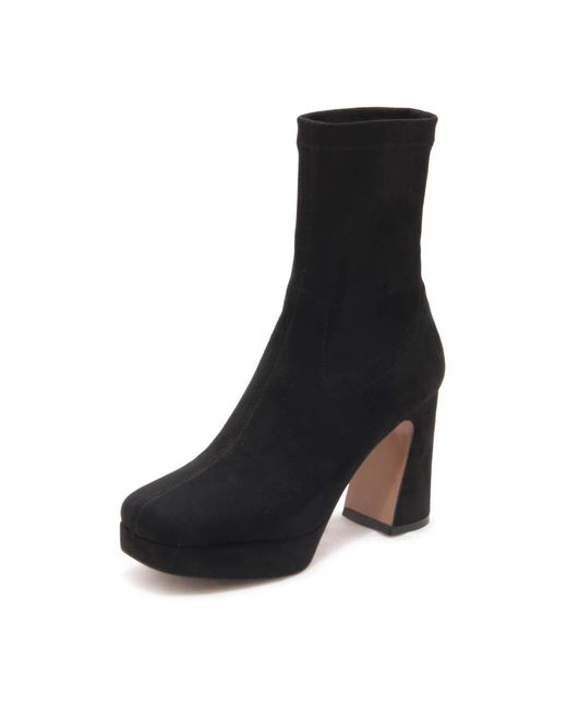 Emanuélle Vee Black Heeled Boots