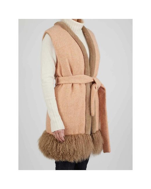 Kiton Vests in het Natural