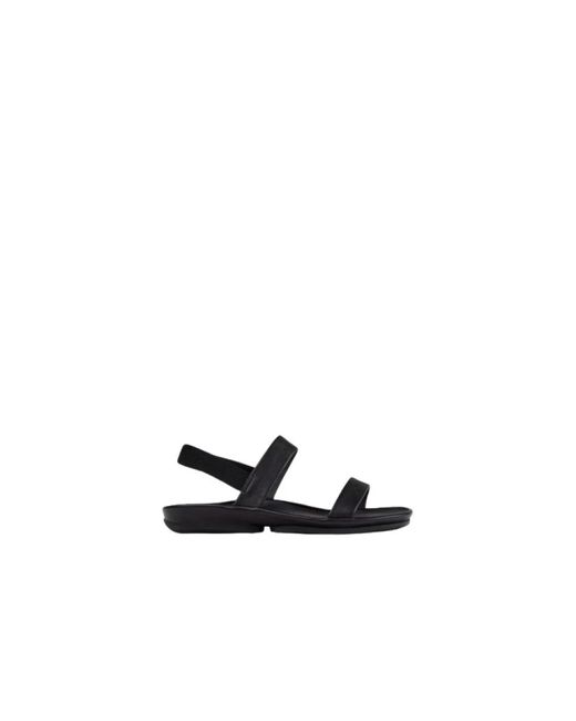 Camper Black Right Isla