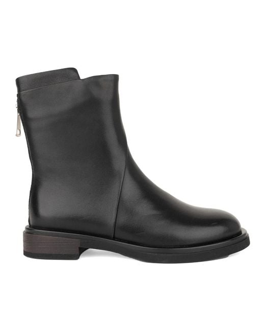Linda Baumann Black Ankle Boots