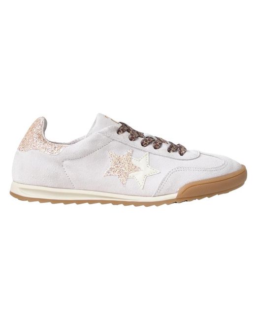 2 Star Sk Star in het White