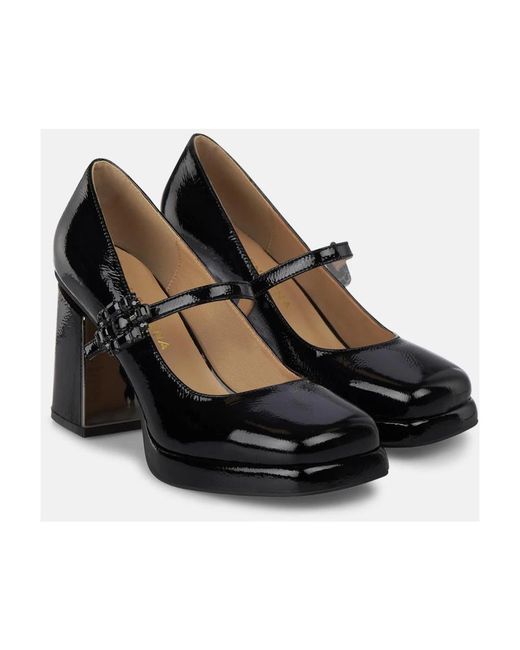 Alma En Pena. Black Pumps